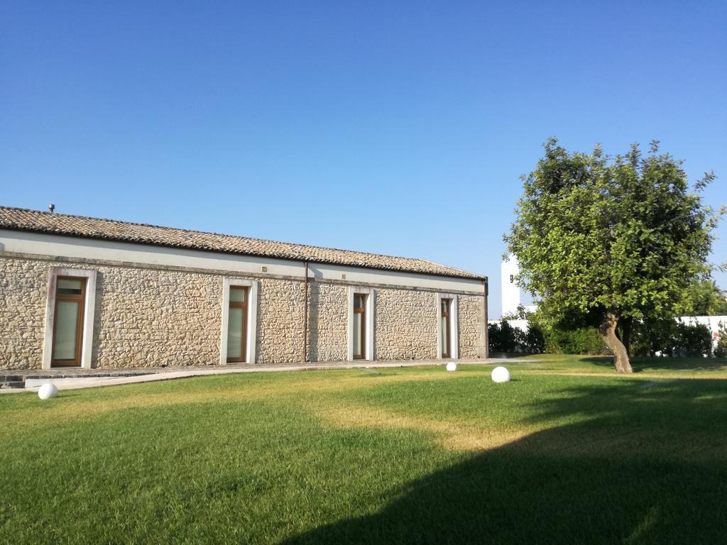 Hotel Villa Carlotta Ragusa Exterior photo